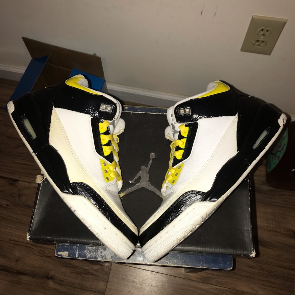 Jordan Retro 3 custom - Picture 2 of 11